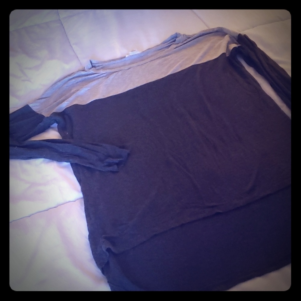 High Low Long Sleeve Block T